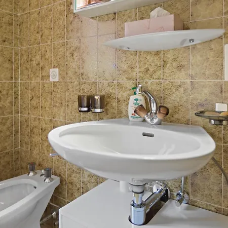 Sauna, Nature&parking Privé - Vercorin, 10 Pers Chalet