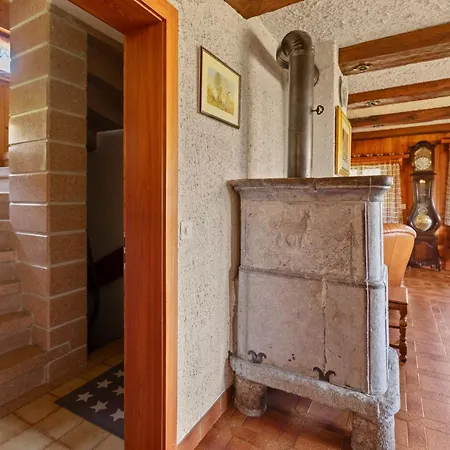 Sauna, Nature&parking Privé - Vercorin, 10 Pers Chalet