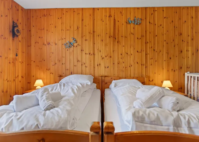 Sauna, Nature & Parking Prive - Vercorin, 10 Pers Horská chata Chalais