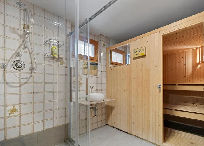 Horská chata Sauna, Nature & Parking Prive - Vercorin, 10 Pers *